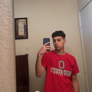 Meet your Posher, Rene